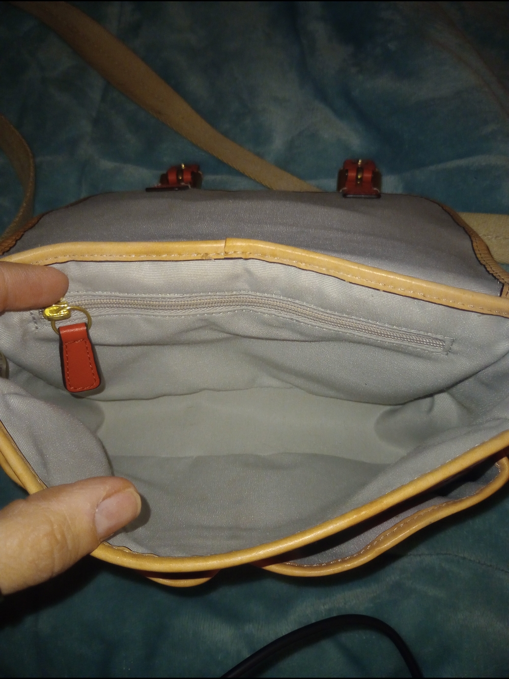 Coach F49082 Peyton Embossed Field Bag Papaya with tan strap and tan trim. - Picture 5 of 11
